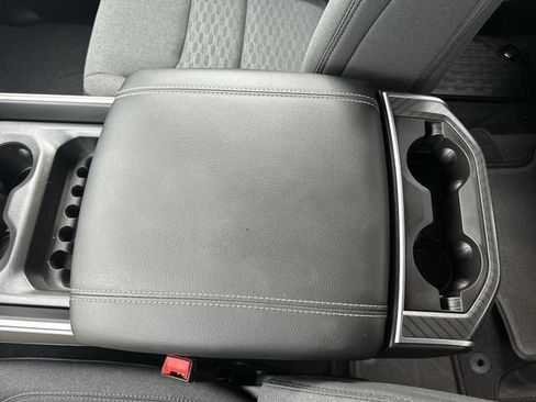 Used 2025 RAM 1500 Big Horn AWD/4WD image 23