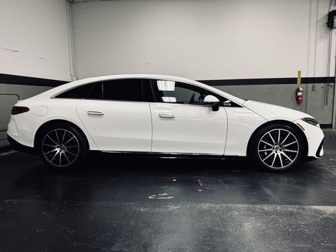 Certified 2023 Mercedes-Benz EQS 580 4MATIC Sedan image 5