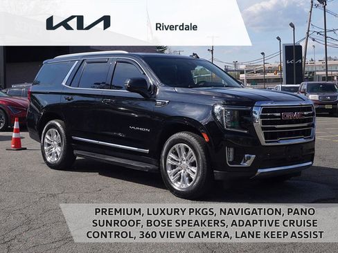 Used 2023 GMC Yukon SLT w/ SLT Premium Package AWD/4WD image 1