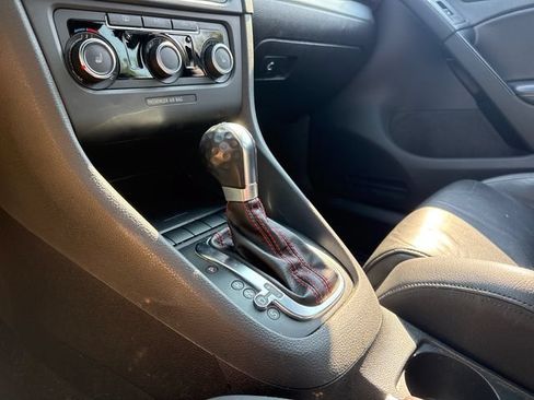 Used 2013 Volkswagen GTI Autobahn FWD image 19