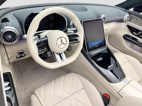 Used 2022 Mercedes-Benz SL 55 AMG 4MATIC image 17