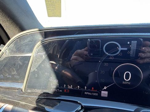 Used 2024 Cadillac Escalade ESV Sport w/ Touring Package image 36