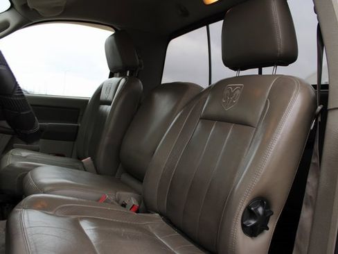 Used 2006 Dodge Ram 2500 Truck Laramie image 25