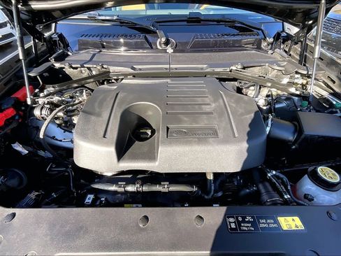 Used 2024 Land Rover Defender 130 X image 13