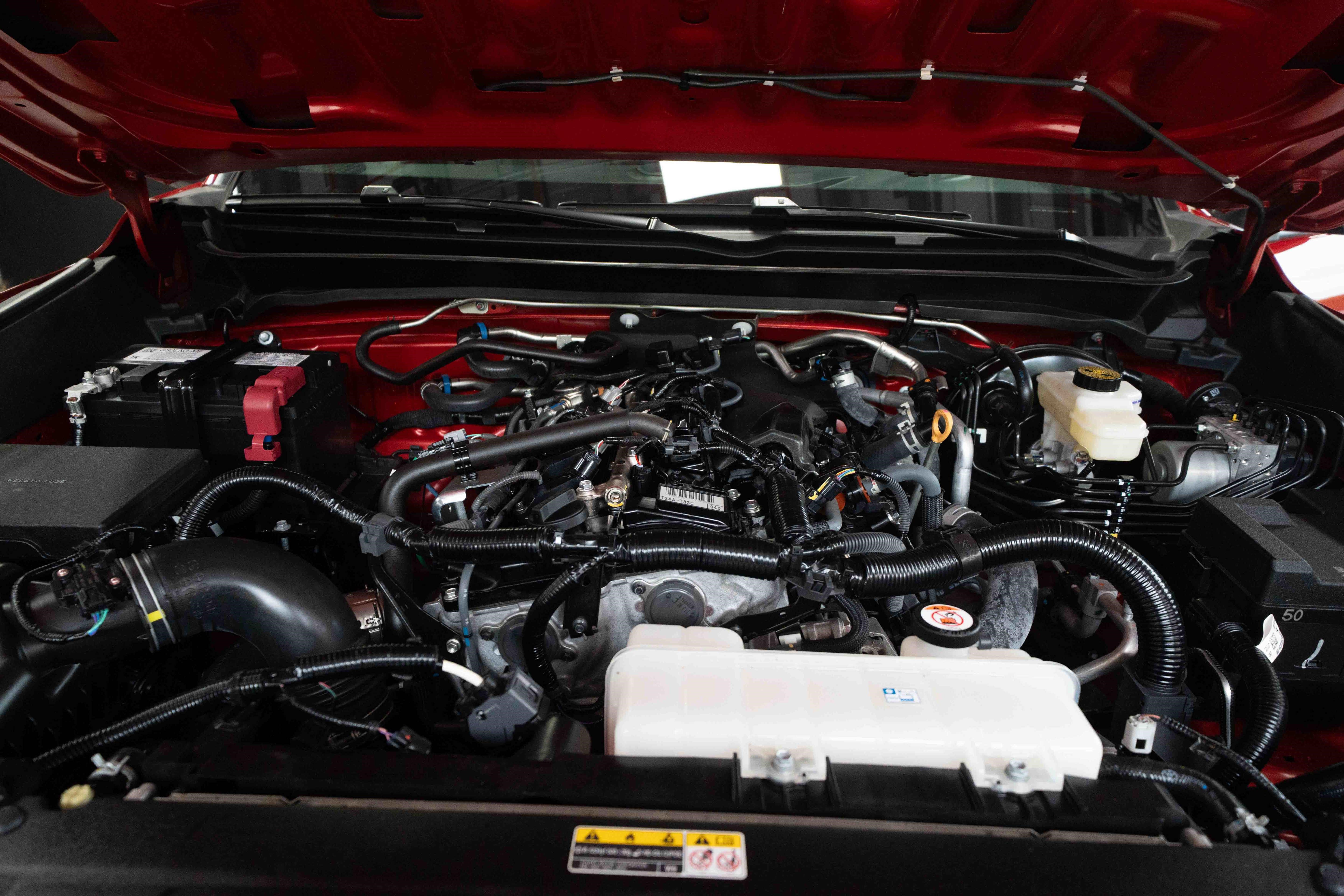 Certified 2026 Toyota Tacoma SR5 AWD/4WD image 31