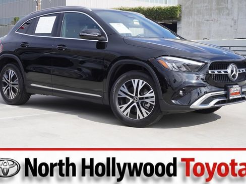 Used 2025 Mercedes-Benz GLA 250 image 1