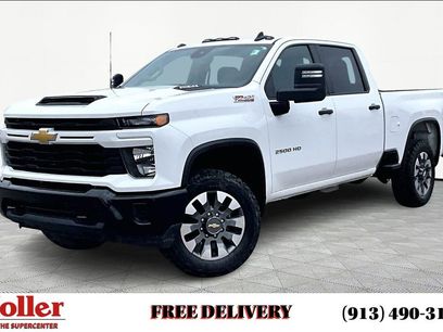Used 2024 Chevrolet Silverado 2500 Custom w/ Custom Value Package