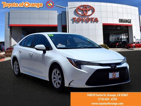Used 2023 Toyota Corolla LE w/ Carpet Mat Package (TMS) FWD image 1