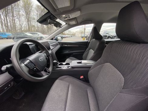 Used 2025 Toyota Camry LE image 19