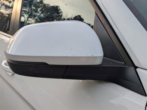 New 2026 Volkswagen Atlas SE image 12