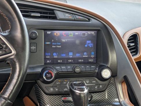 Used 2017 Chevrolet Corvette Z06 image 16