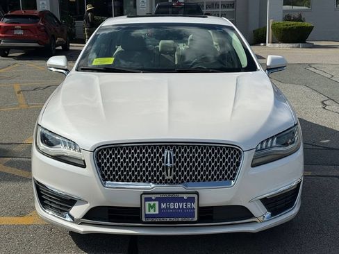 Used 2017 Lincoln MKZ Select w/ Select Plus Package AWD/4WD image 9