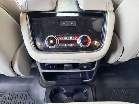 Used 2018 Lincoln Navigator Reserve w/ Technology Package image 25