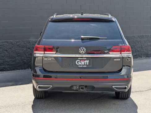 Used 2022 Volkswagen Atlas SE w/ Panoramic Sunroof Package AWD/4WD image 6