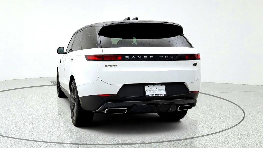 Used 2023 Land Rover Range Rover Sport SE AWD/4WD image 6