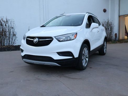 Used 2018 Buick Encore Preferred FWD image 4