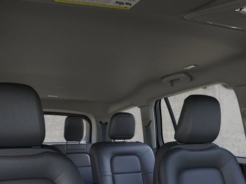 New 2026 Lincoln Aviator AWD image 23