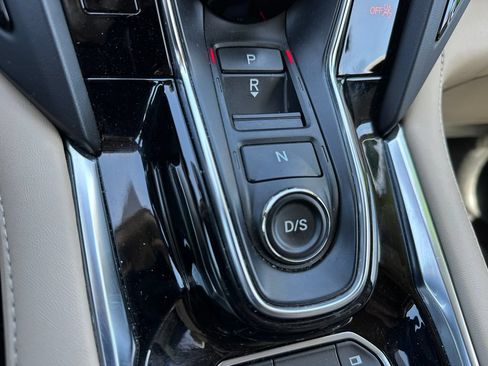 Used 2023 Acura RDX w/ Technology Package FWD image 34