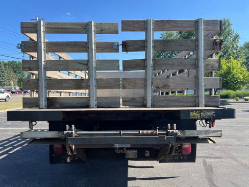 Used 2006 Ford F450 2WD Regular Cab Super Duty image 6