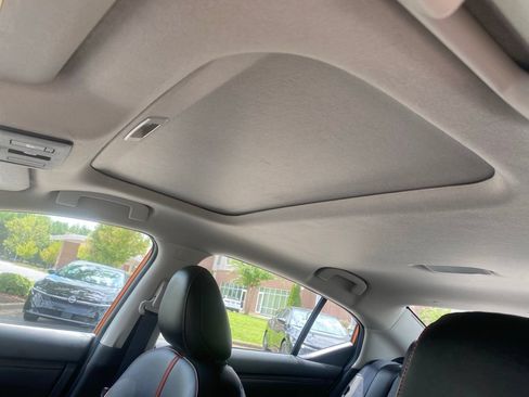 Certified 2025 Nissan Sentra SR w/ SR Premium Package FWD image 19