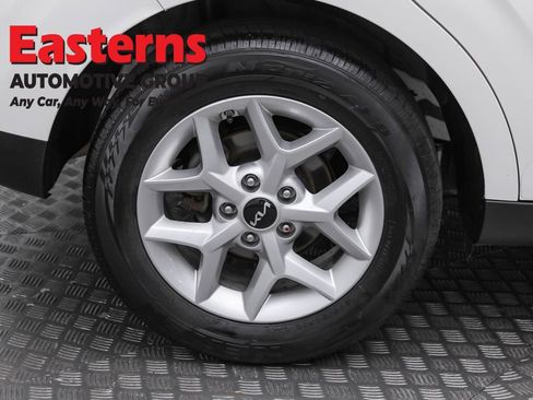 Used 2024 Kia Soul LX w/ Option Group 015 image 30