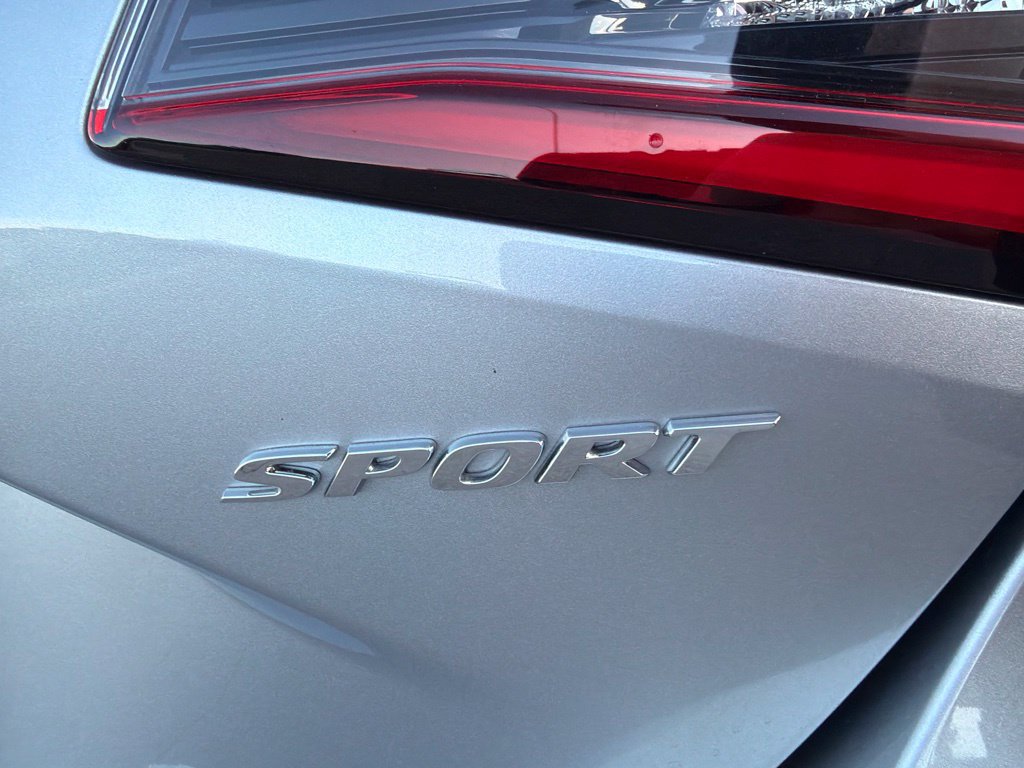 Used 2025 Honda Civic Sport image 12