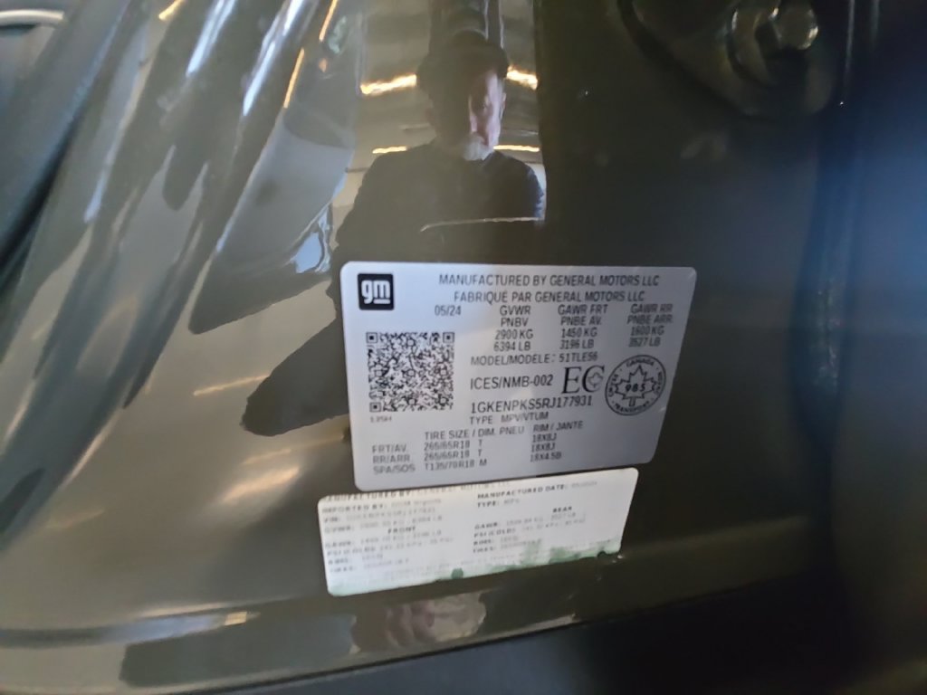 Certified 2024 GMC Acadia AT4 w/ LPO, Floor Liner Package AWD/4WD image 31