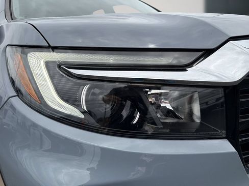 Used 2023 Honda Ridgeline RTL-E image 11