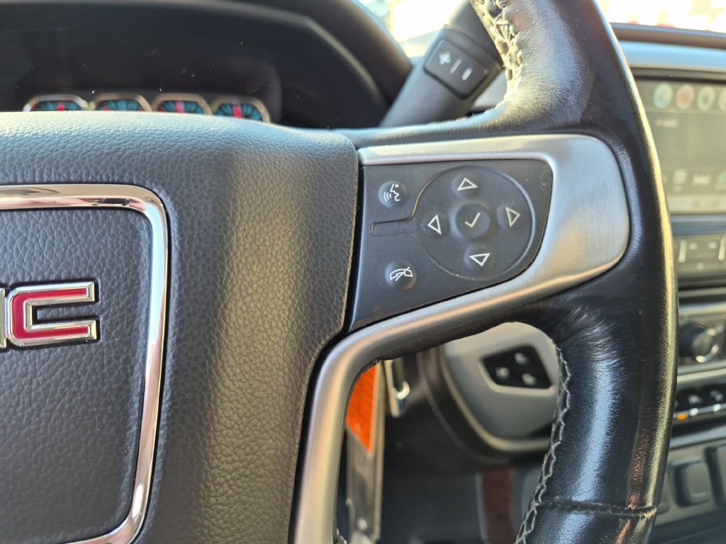 Used 2018 GMC Sierra 1500 SLT AWD/4WD image 16