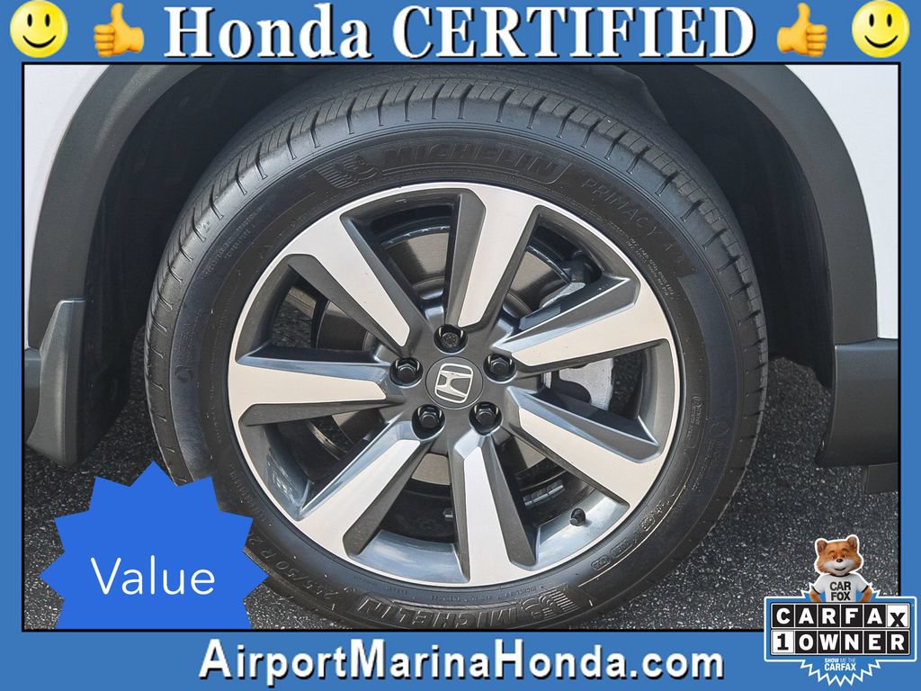 Certified 2025 Honda Pilot Touring image 18