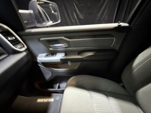 Used 2023 RAM 1500 Big Horn AWD/4WD image 16