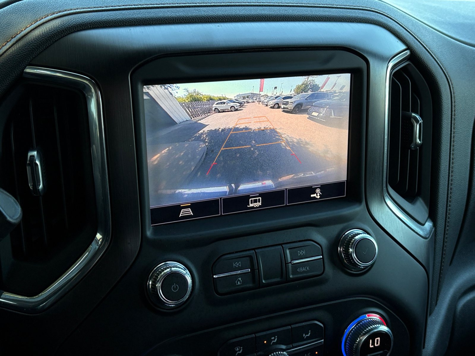 Used 2021 GMC Sierra 1500 AT4 AWD/4WD image 15