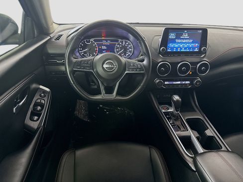 Used 2024 Nissan Sentra SR w/ SR Premium Package FWD image 17