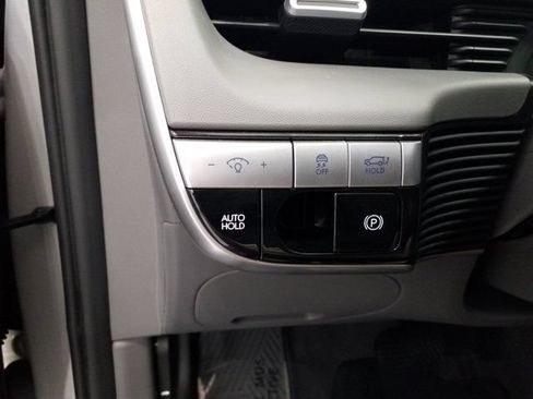 Certified 2024 Hyundai Ioniq 5 SEL RWD image 10