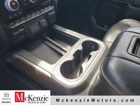 Used 2019 GMC Sierra 1500 Denali w/ Denali Ultimate Package AWD/4WD image 20