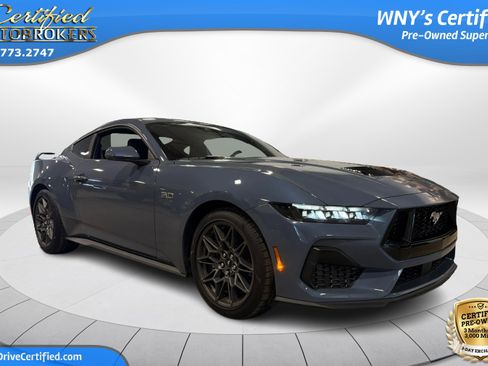 Used 2025 Ford Mustang GT w/ GT Performance Package RWD image 3