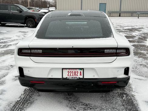 Used 2025 Dodge Charger R/T w/ Plus Group image 6