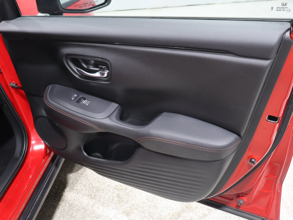 Used 2025 Honda HR-V Sport image 22