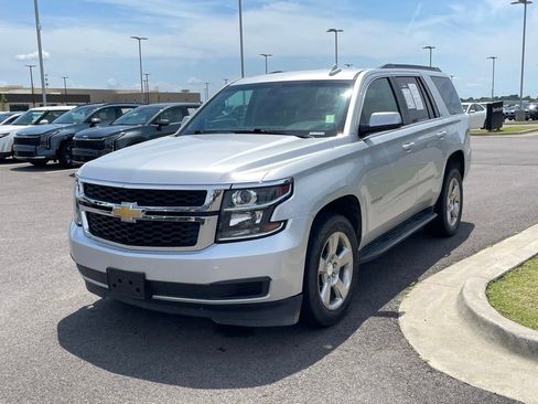 Used 2019 Chevrolet Tahoe LS RWD image 4