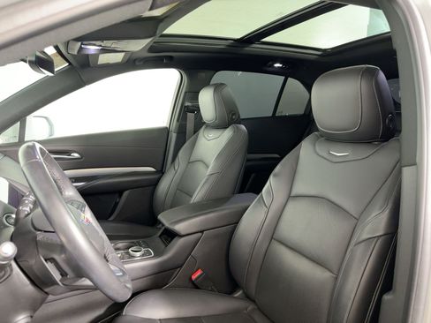 Used 2019 Cadillac XT4 Premium Luxury image 23