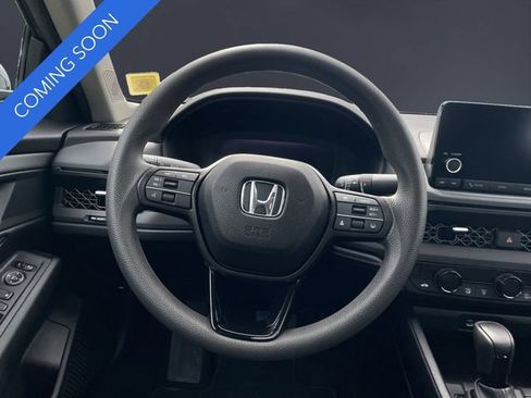Used 2025 Honda Accord SE image 12