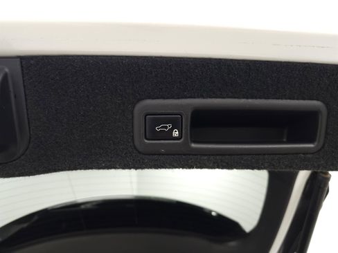 Used 2016 Lexus RX 350 w/ Luxury Package image 9