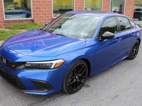 Used 2023 Honda Civic Si image 2