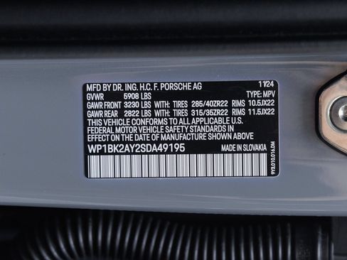Certified 2025 Porsche Cayenne Turbo GT AWD/4WD image 48