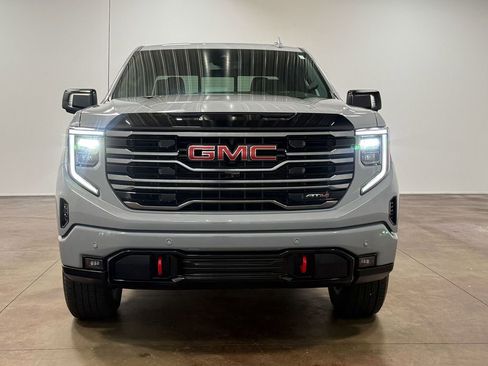 Used 2025 GMC Sierra 1500 AT4 w/ AT4 Preferred Package AWD/4WD image 29