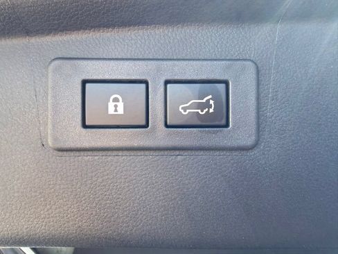 Used 2025 Subaru Outback Premium w/ Popular Package #1A AWD/4WD image 31