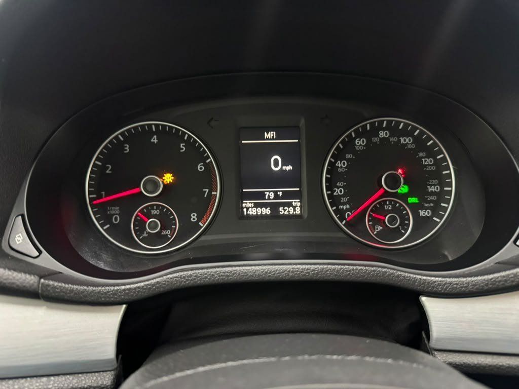 Used 2012 Volkswagen Passat 2.5 SE FWD image 30