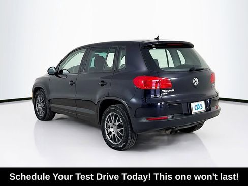 Used 2018 Volkswagen Tiguan Limited w/ Alloy Wheels Package AWD/4WD image 5
