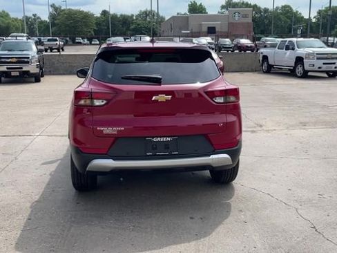 New 2026 Chevrolet TrailBlazer LT w/ Convenience Package FWD image 7