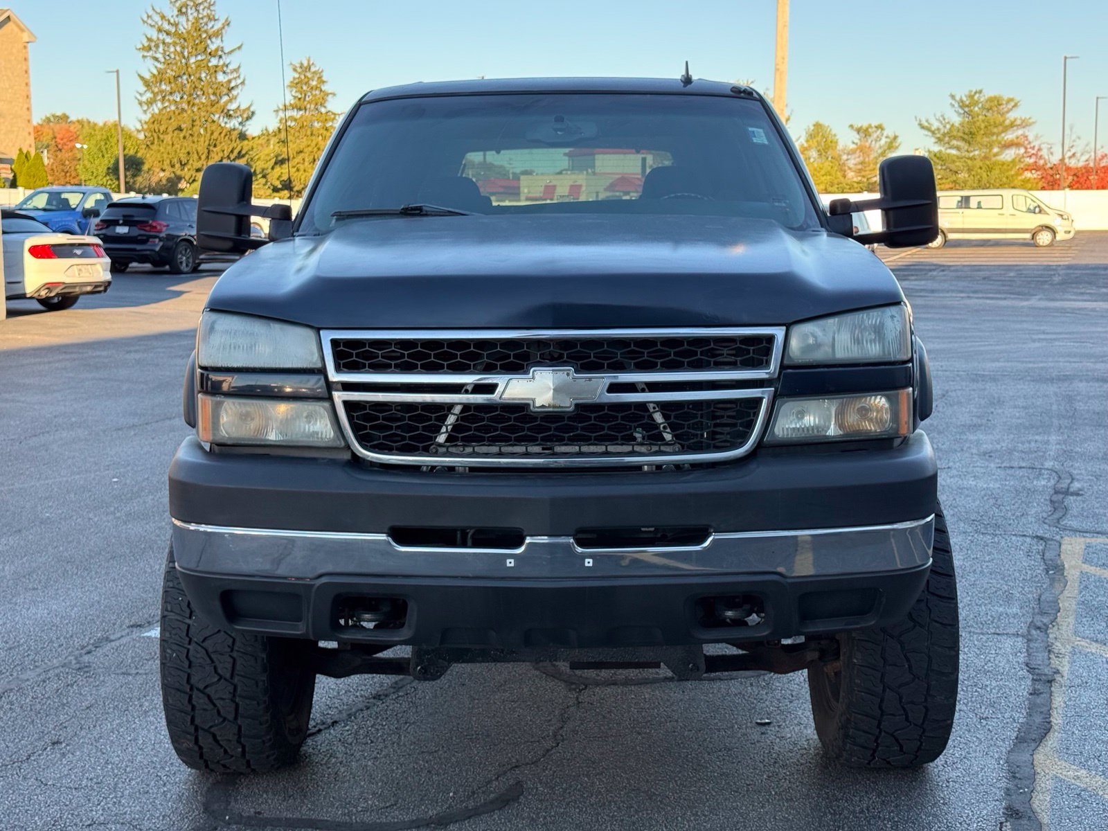 Used 2006 Chevrolet Silverado 2500 LT w/ Heavy-Duty Power Package AWD/4WD image 9